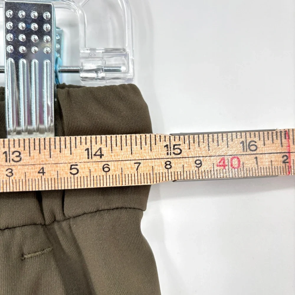 Lululemon‎ On The Fly Jogger 7/8 Mid Rise Olive Green Stretch Drawstring Size 6
